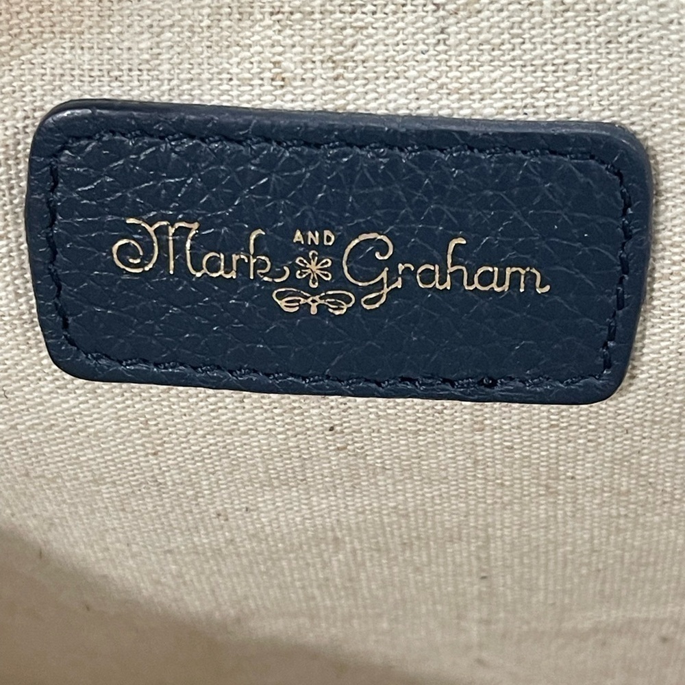 Mark & Graham blue leather zip top pouch mono - Picture 4 of 9